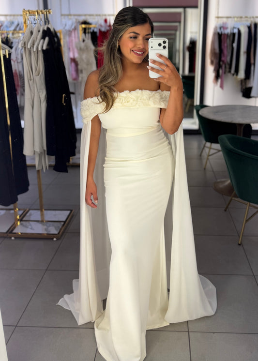 Selena Cape Maxi